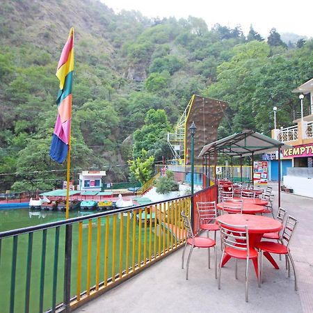 מוסורי Hotel O Kempty Lake Adventure Resort מראה חיצוני תמונה